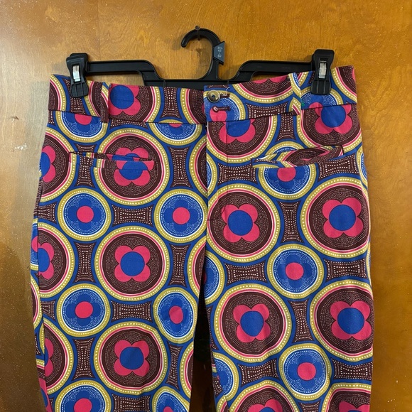 Anthropologie slim print pants. Size 8 - Picture 5 of 8